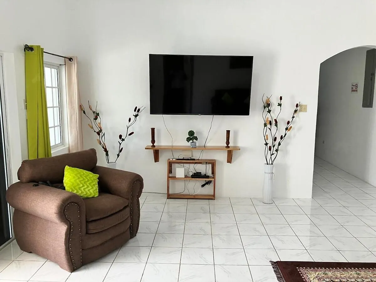 Luxury 5Br Villa With Pool - Steps From Treasure Beach