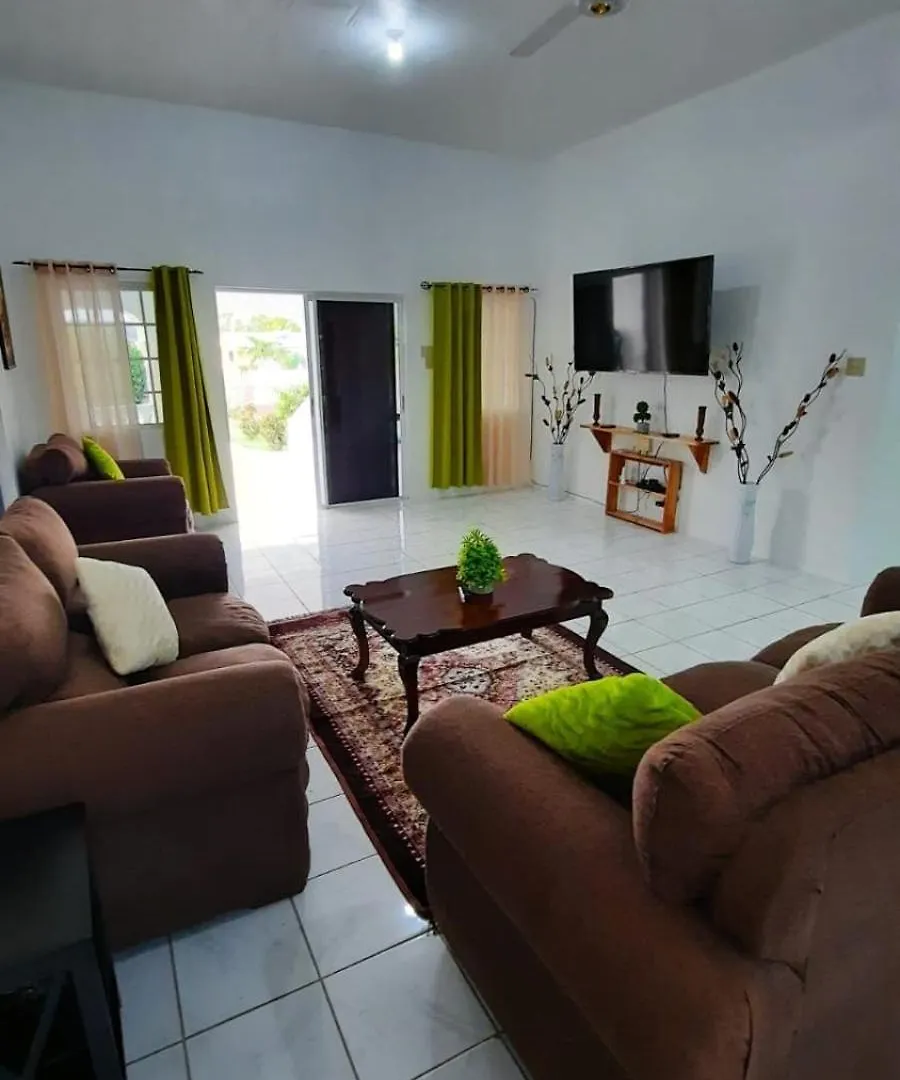Luxury 5Br Villa With Pool - Steps From Treasure Beach